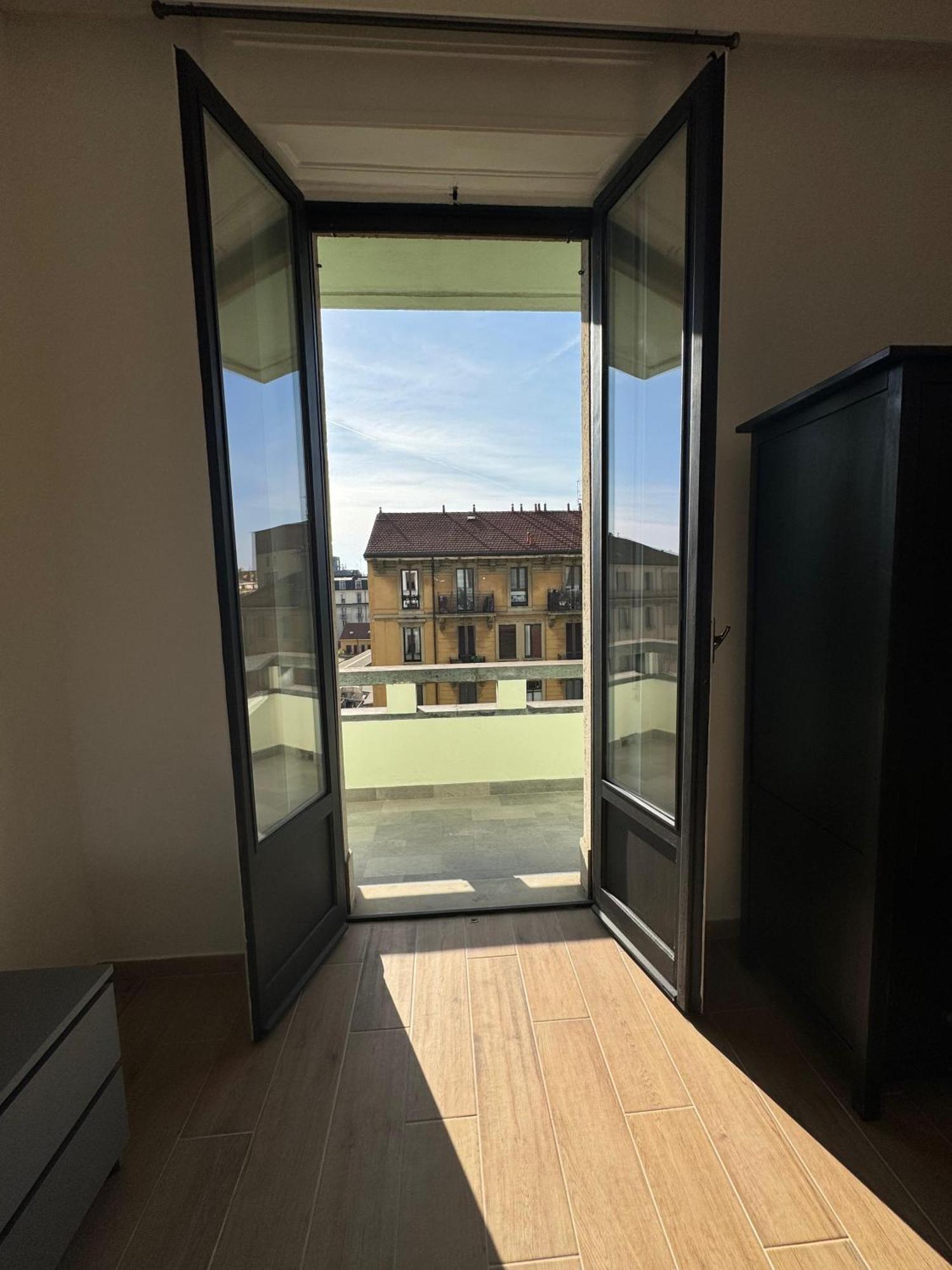 New Apartment With Balcony, Isola Bosco Verticale Milaan Buitenkant foto